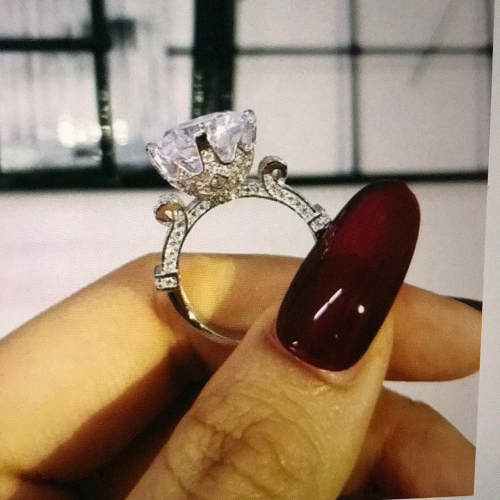 Vintage design. Gorgeous 925 sterling ring 🎁 - Picture 3 of 5